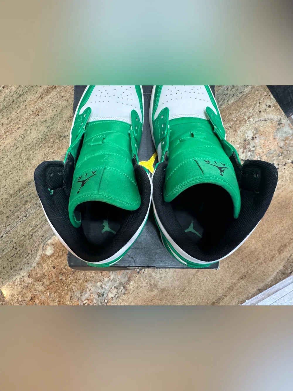 Jordan 1 Mid Lucky Green. Size 9M/10.5W. Pre-owned. Excellent Condition